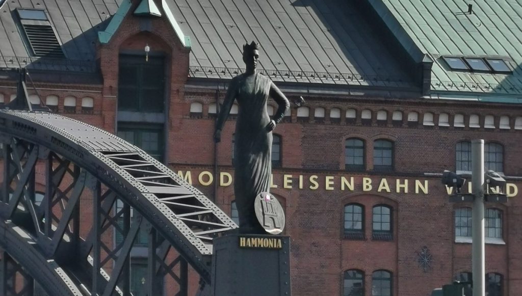 Wie das Hamburger Wappen entstand – Geschichte + Bedeutung